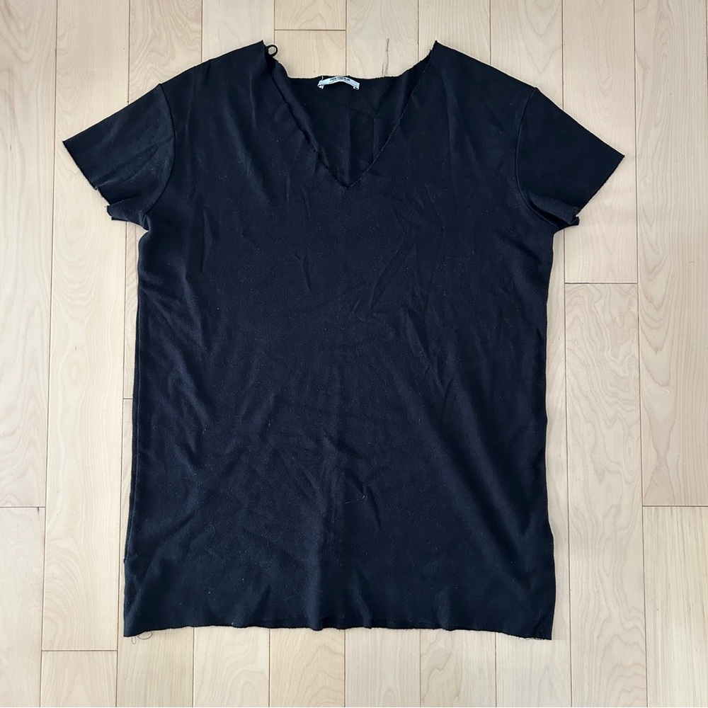 Zara Trafaluc Black Vneck Raw Hem Tshirt